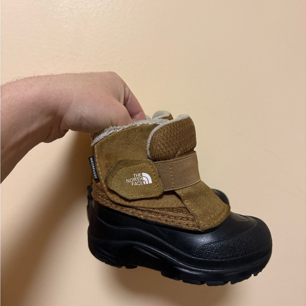The North Face Kids' Brown Snow Boots Toddler 7